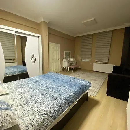 şehir Ve Doğa Manzaralı özel Bahçeli Lüx Cekirge