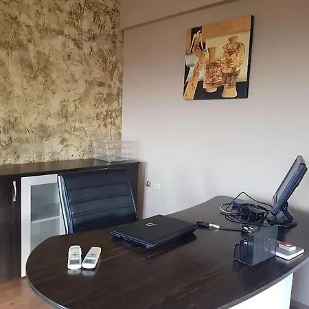 şehir Ve Doğa Manzaralı özel Bahçeli Lüx * Cekirge