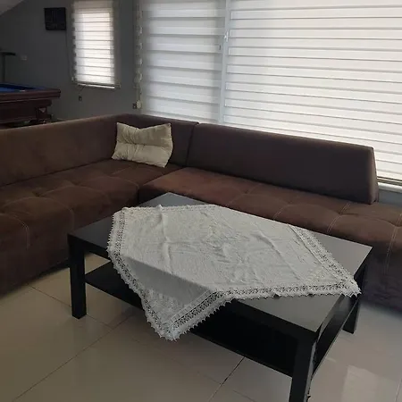 şehir Ve Doğa Manzaralı özel Bahçeli Lüx Villa *
