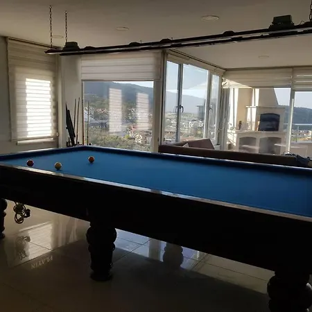 şehir Ve Doğa Manzaralı özel Bahçeli Lüx
